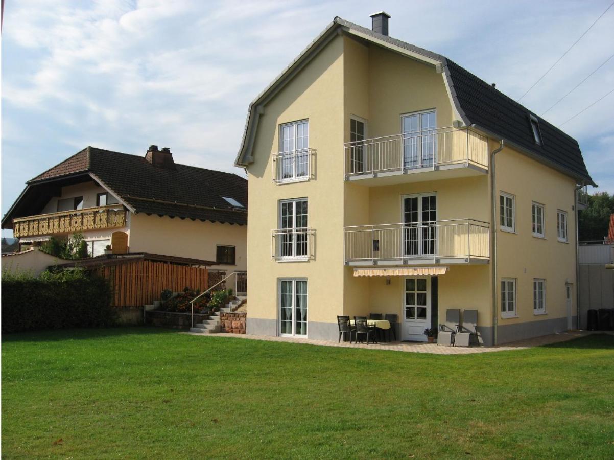 Schoene Ferienwohnung In Fischbach / Pfaelzer Wald Exterior photo